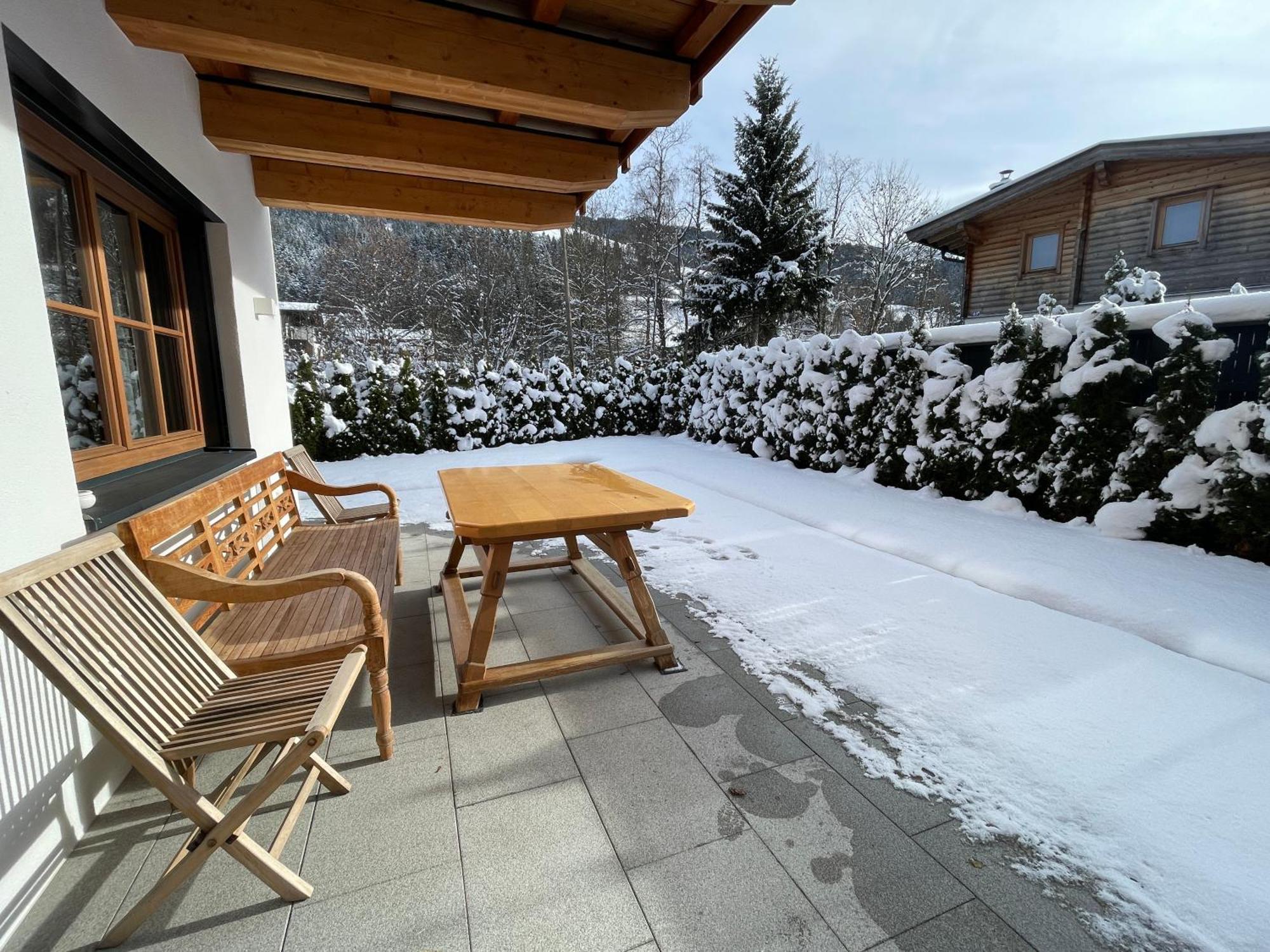 Garten Suite Kirchberg By Alpine Host Helpers Kirchberg en Tyrol Extérieur photo